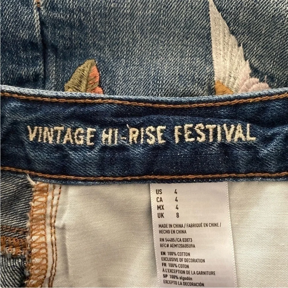 AEO American Eagle Vintage hi rise festival Cut Off Denim Shorts Embroidered